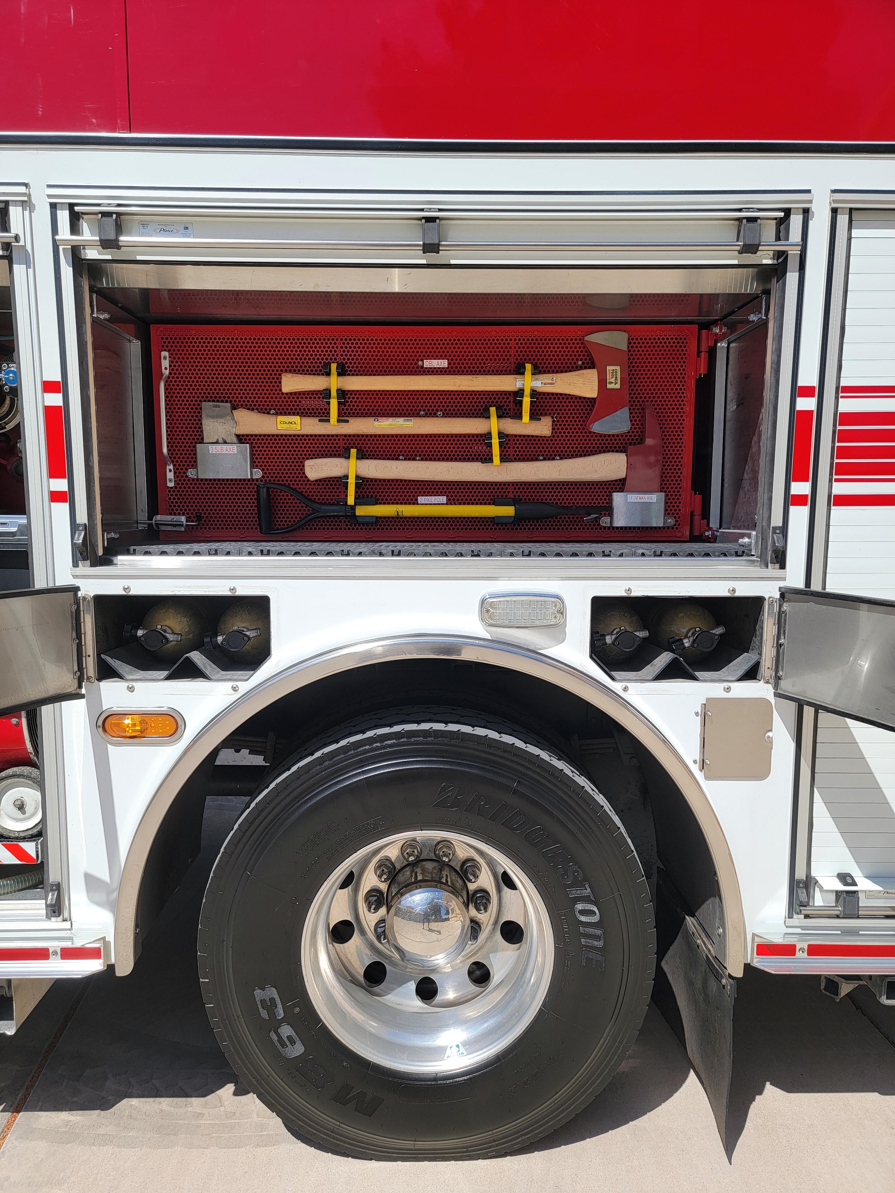 2010 Pierce Velocity Rescue Pumper - image 24