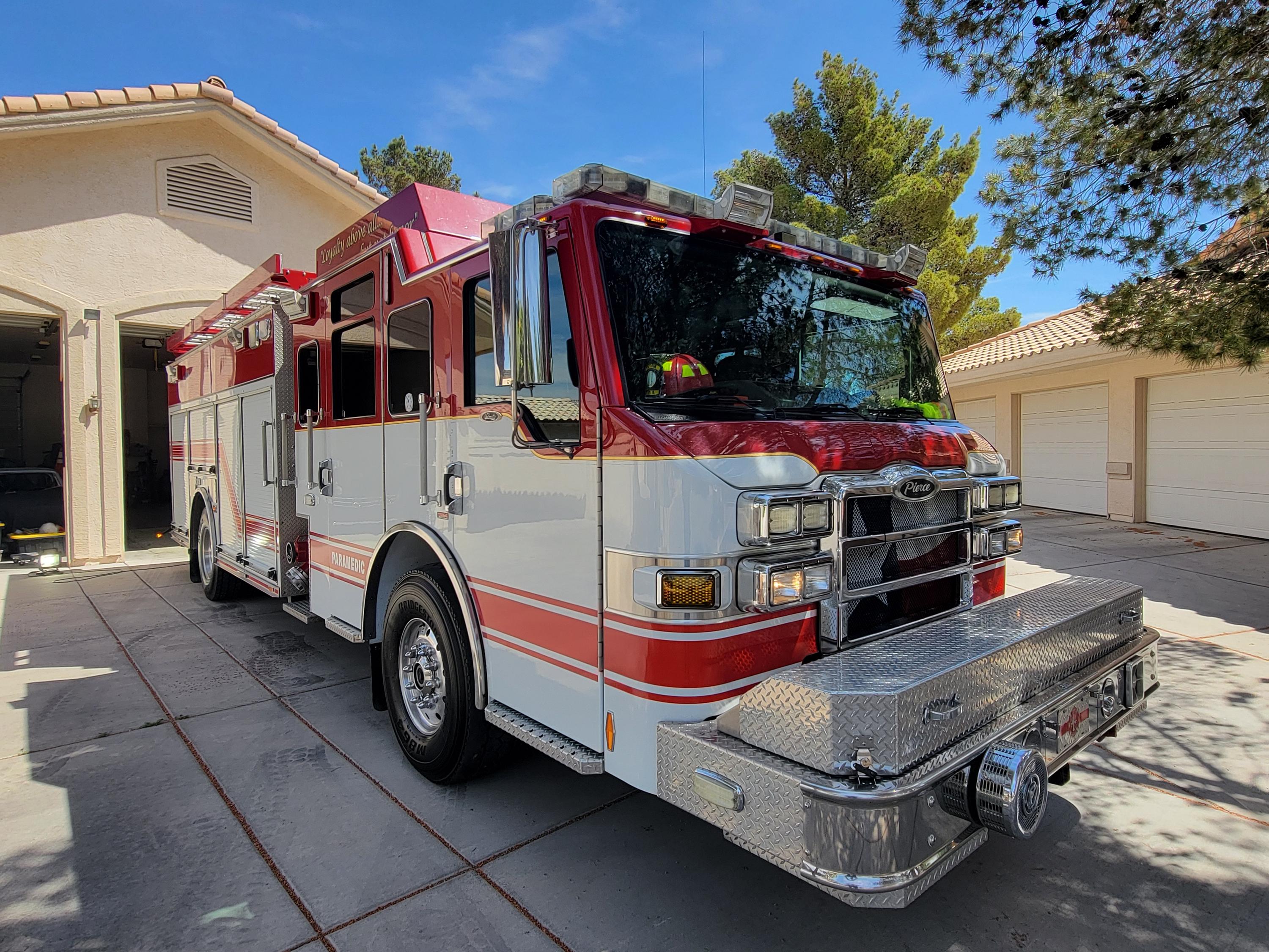 2010 Pierce Velocity Rescue Pumper - image 76