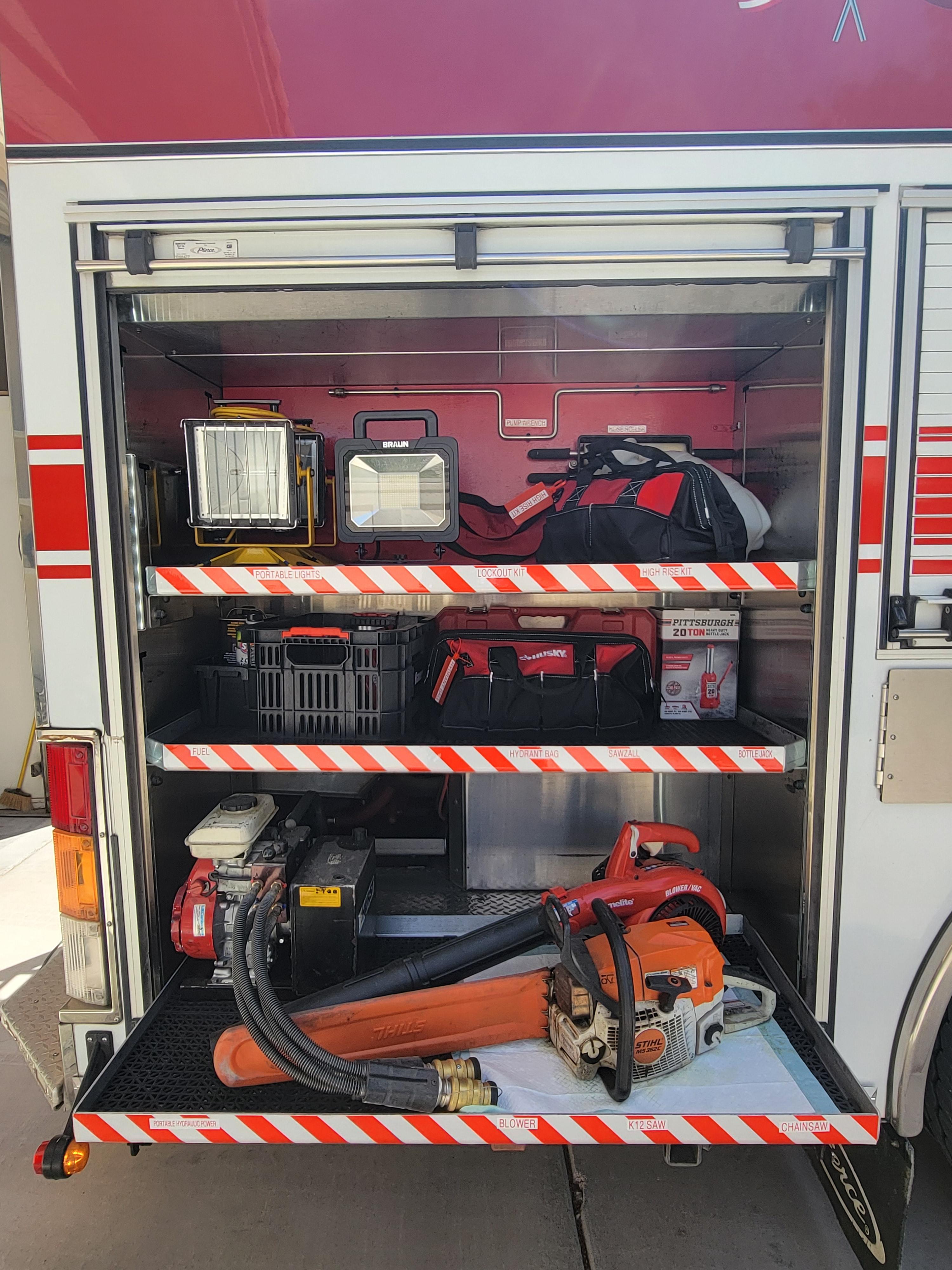2010 Pierce Velocity Rescue Pumper - image 32