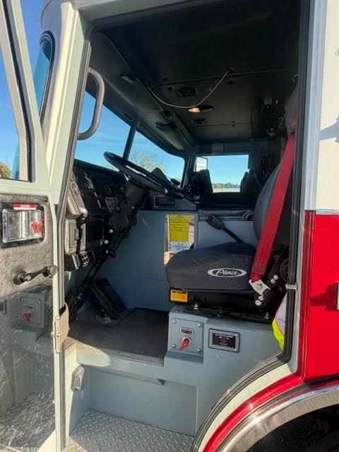 2007 Pierce Sabre Heavy Rescue - image 12