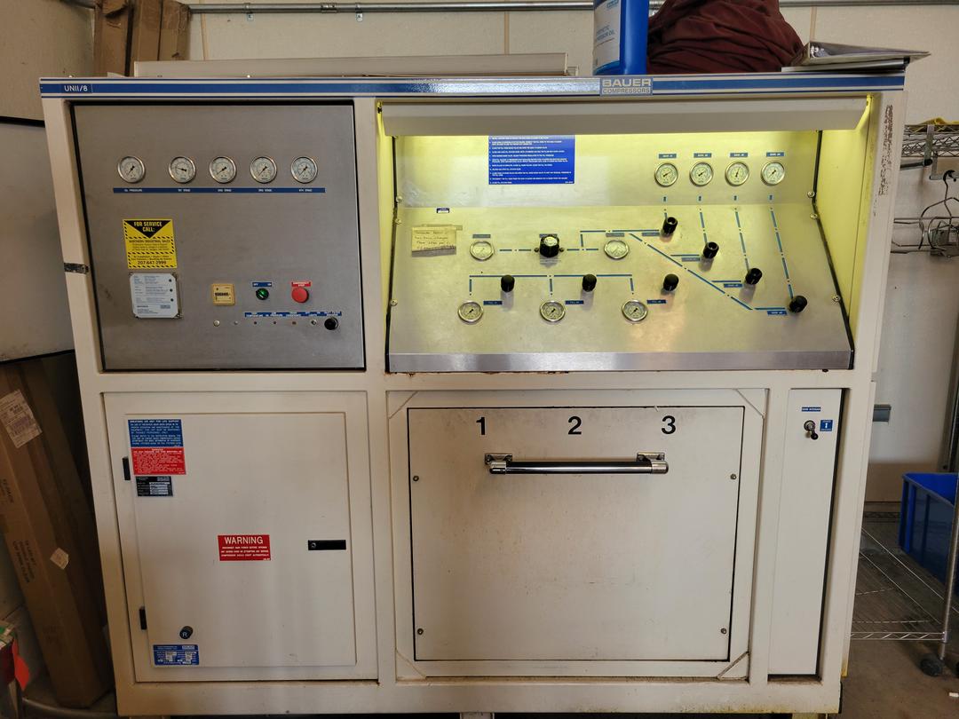 BAUER filling station
