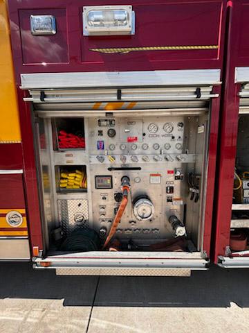 2005 E-One Typhoon Rescue Pumper - image 13