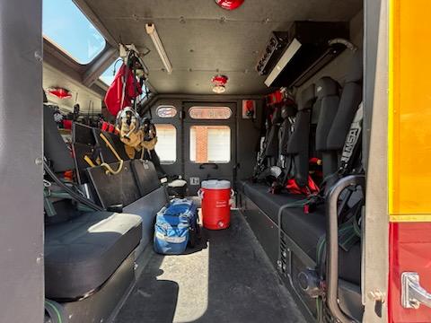 2005 E-One Typhoon Rescue Pumper - image 7