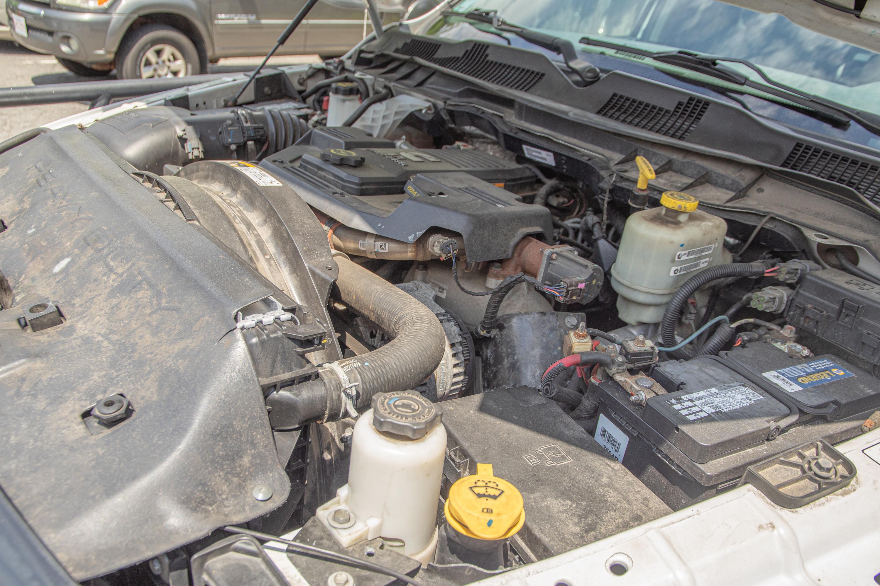 2015 Ram 5500 4x4 Mini Rescue - image 90