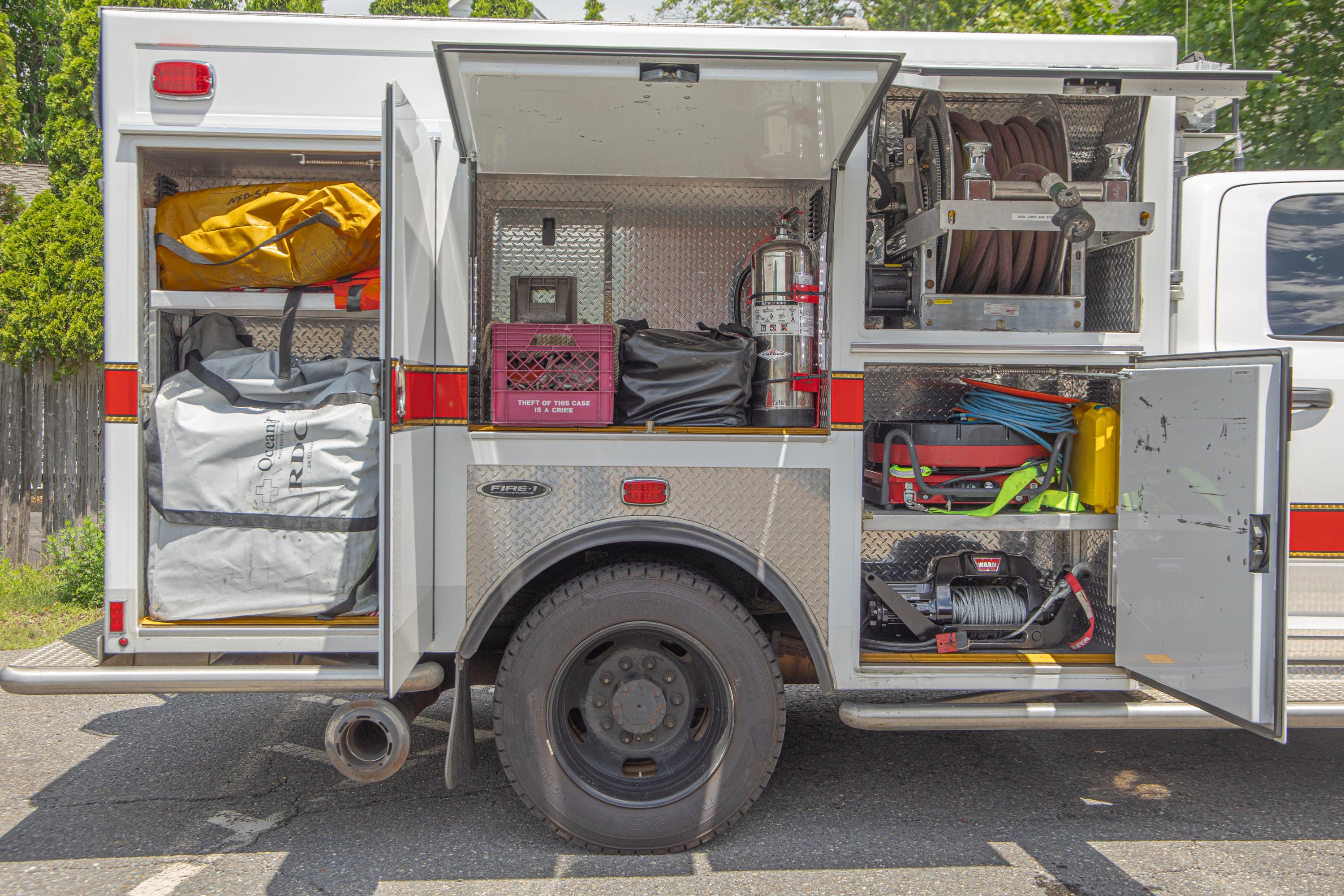2015 Ram 5500 4x4 Mini Rescue - image 25