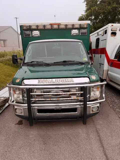 2009 LifeLine Ford Ambulance