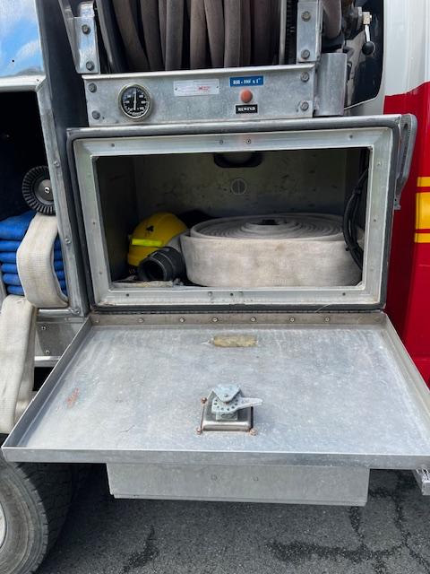 2009 GMC Brush Truck - image 10
