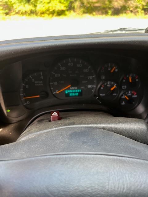 2009 GMC Brush Truck - image 8