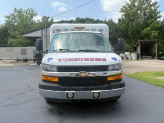 2014 Crestline Chevrolet Type III Ambulance - image 3