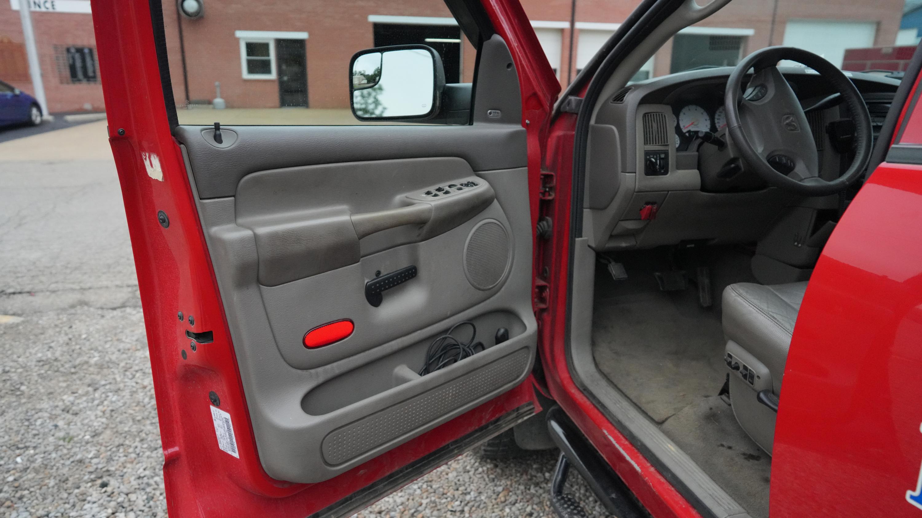 2002 Dodge 2500 4x4 Brush Truck - image 92