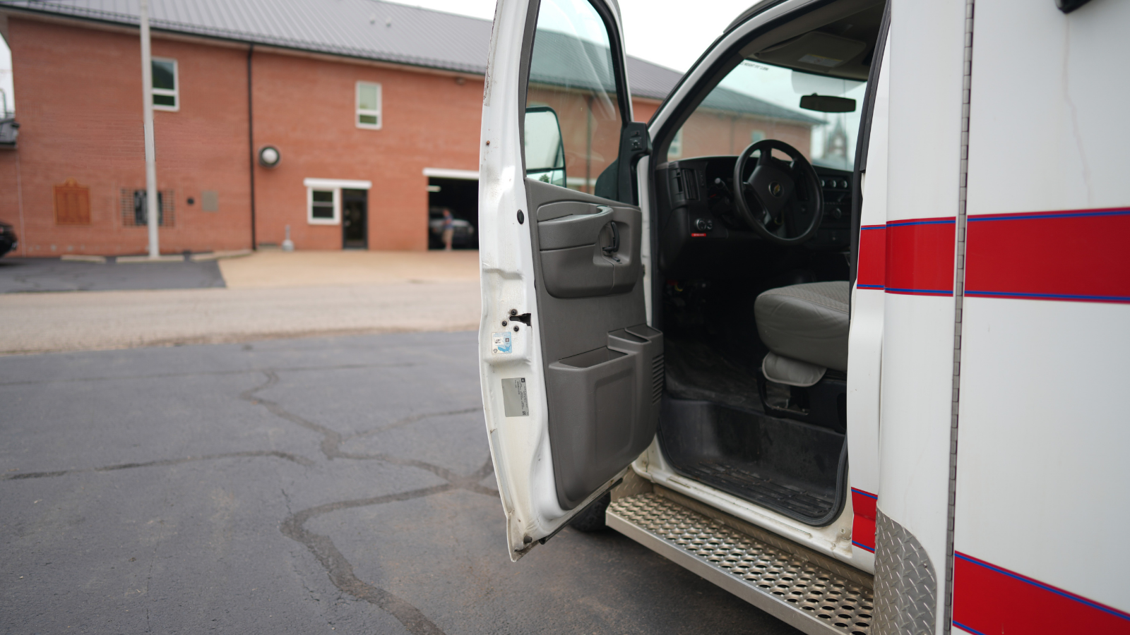 2014 Crestline Chevrolet Type III Ambulance - image 35