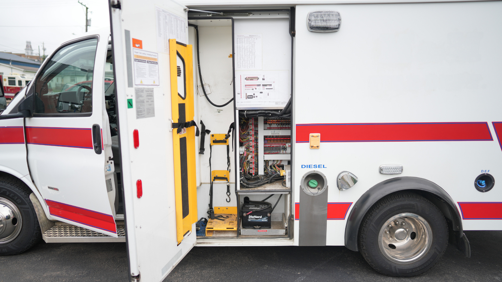 2014 Crestline Chevrolet Type III Ambulance - image 7