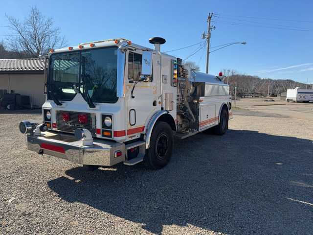1996 S&S Mack Pumper Tanker