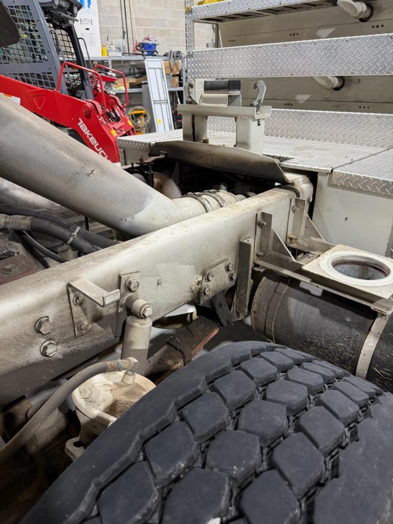 1993 Pierce Rear Door Dash Custom Pumper - image 9