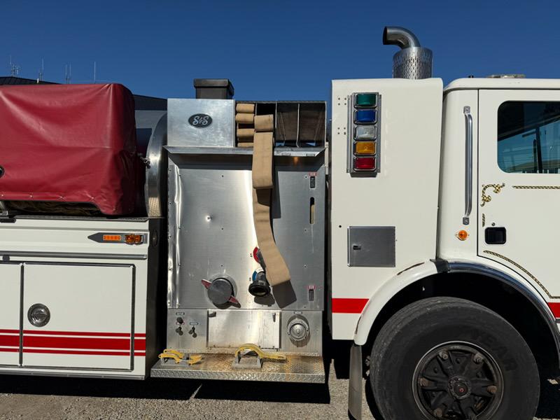 1996 S&S Mack Pumper Tanker - image 10