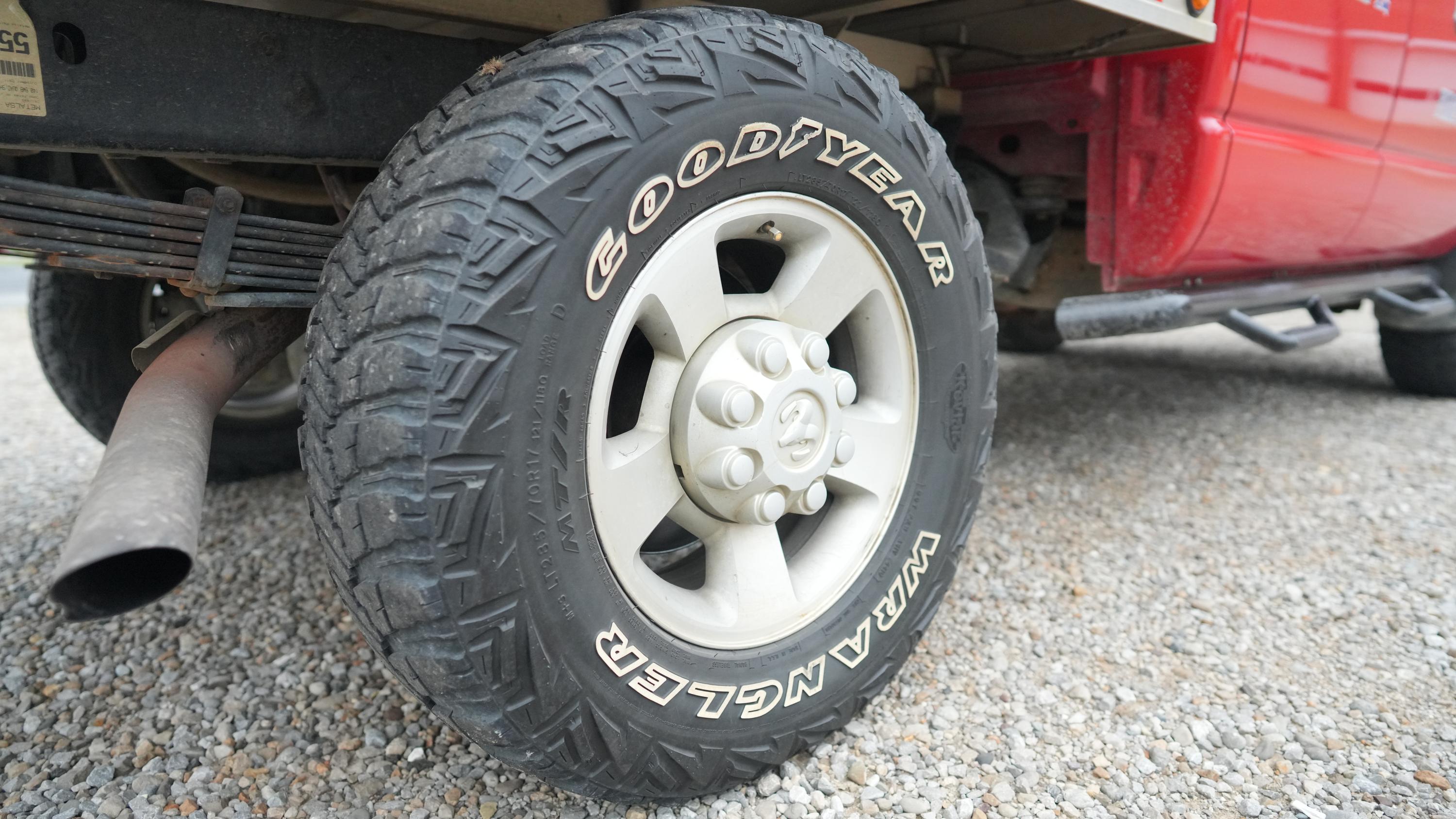 2002 Dodge 2500 4x4 Brush Truck - image 163