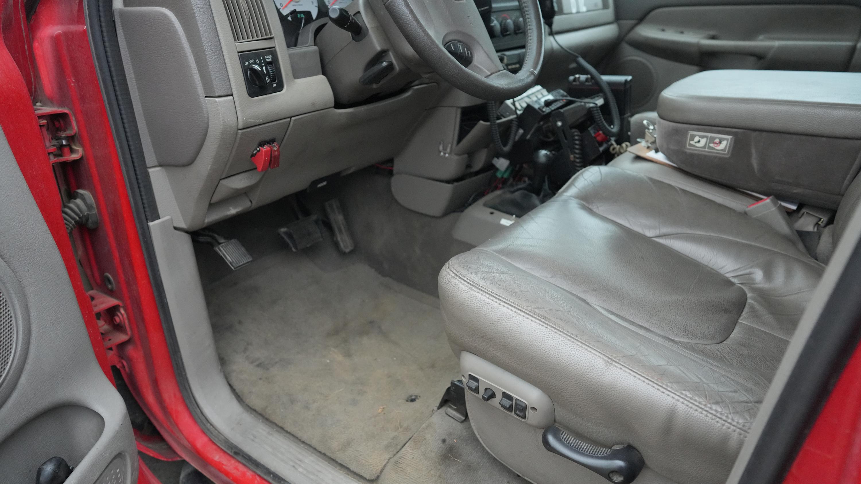 2002 Dodge 2500 4x4 Brush Truck - image 235
