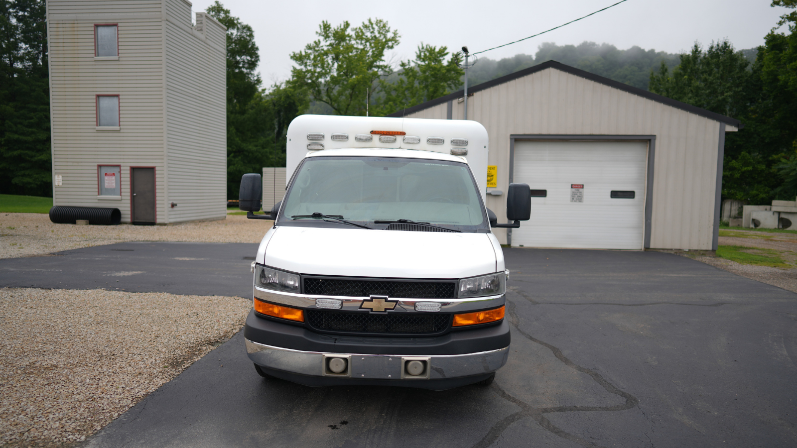 2014 Crestline Chevrolet Type III Ambulance - image 1