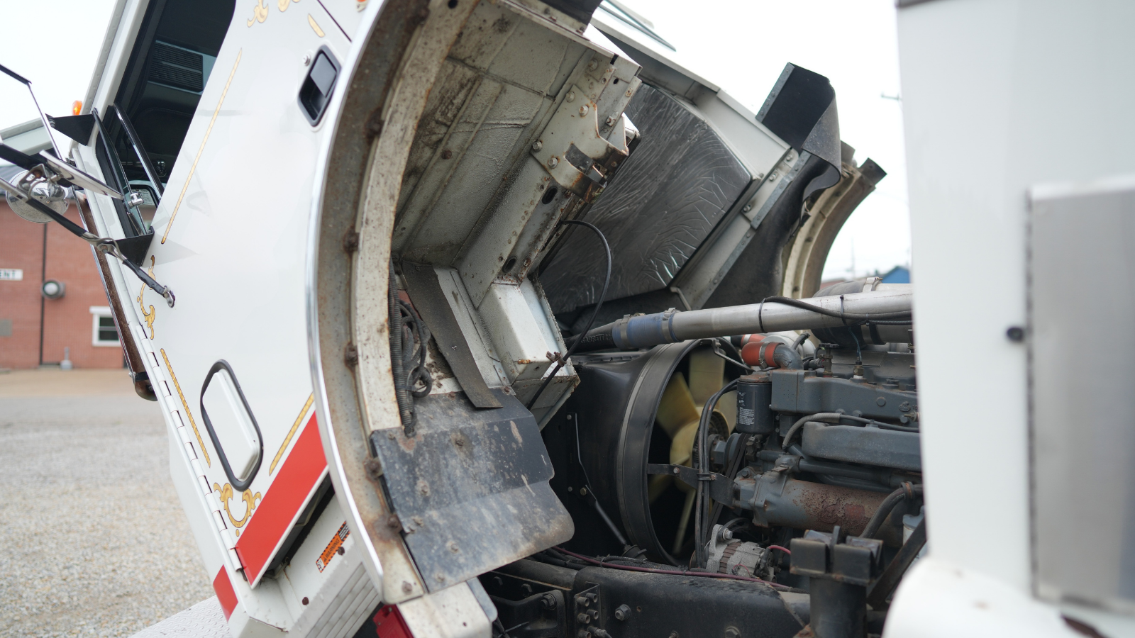 1996 S&S Mack Pumper Tanker - image 17