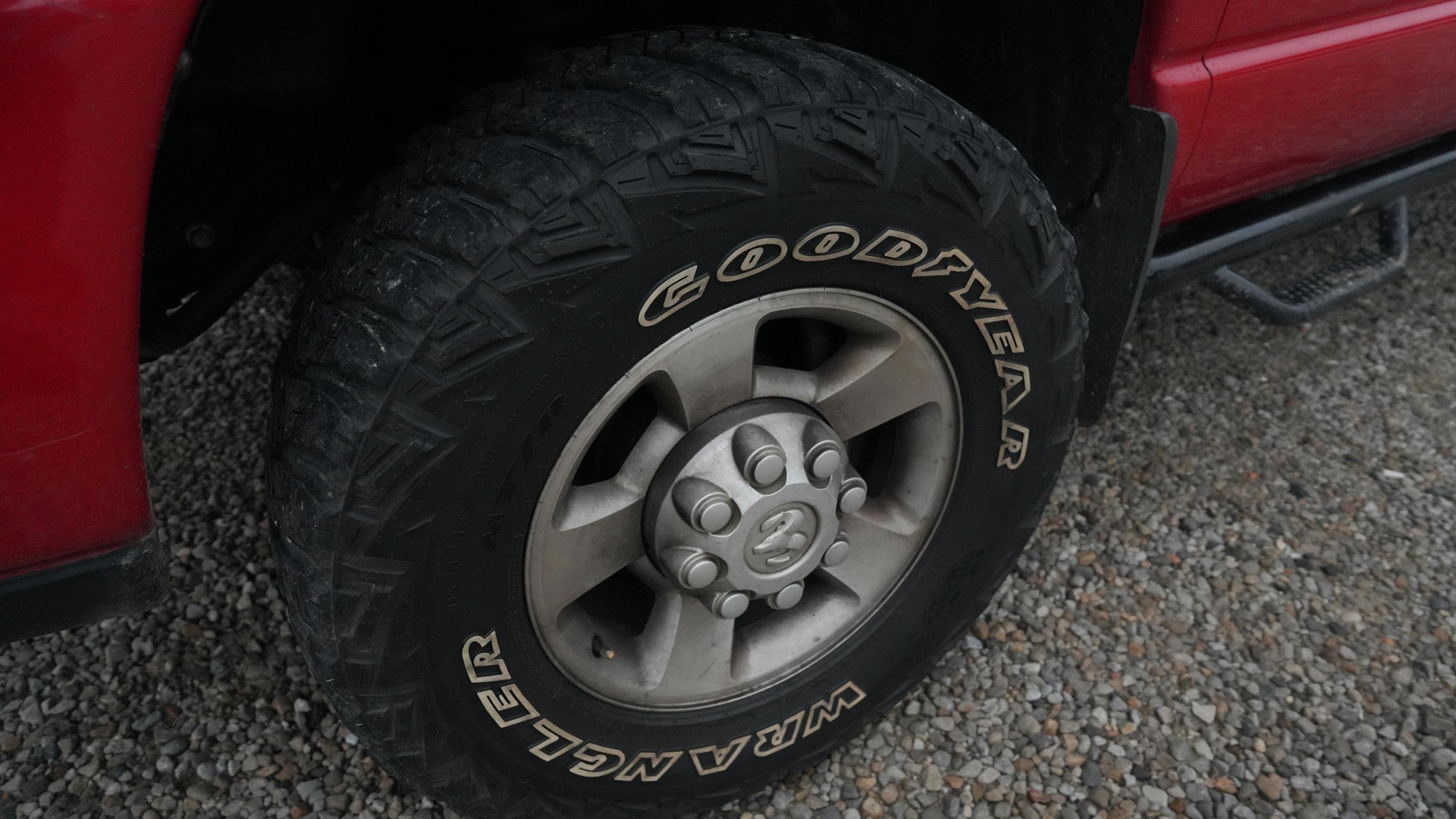 2002 Dodge 2500 4x4 Brush Truck - image 129