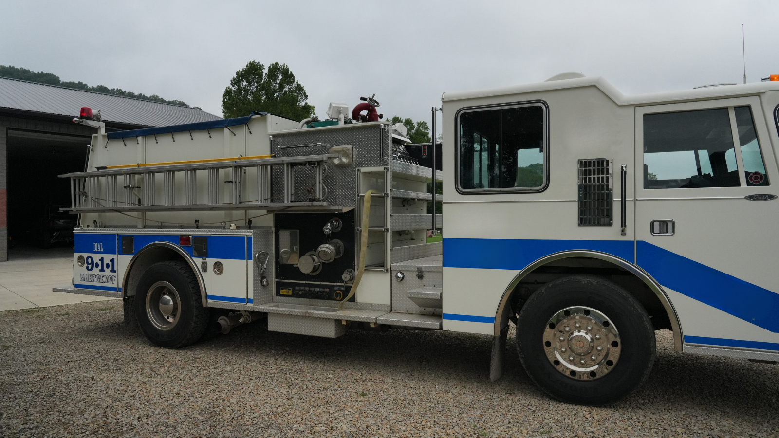 1993 Pierce Rear Door Dash Custom Pumper - image 11