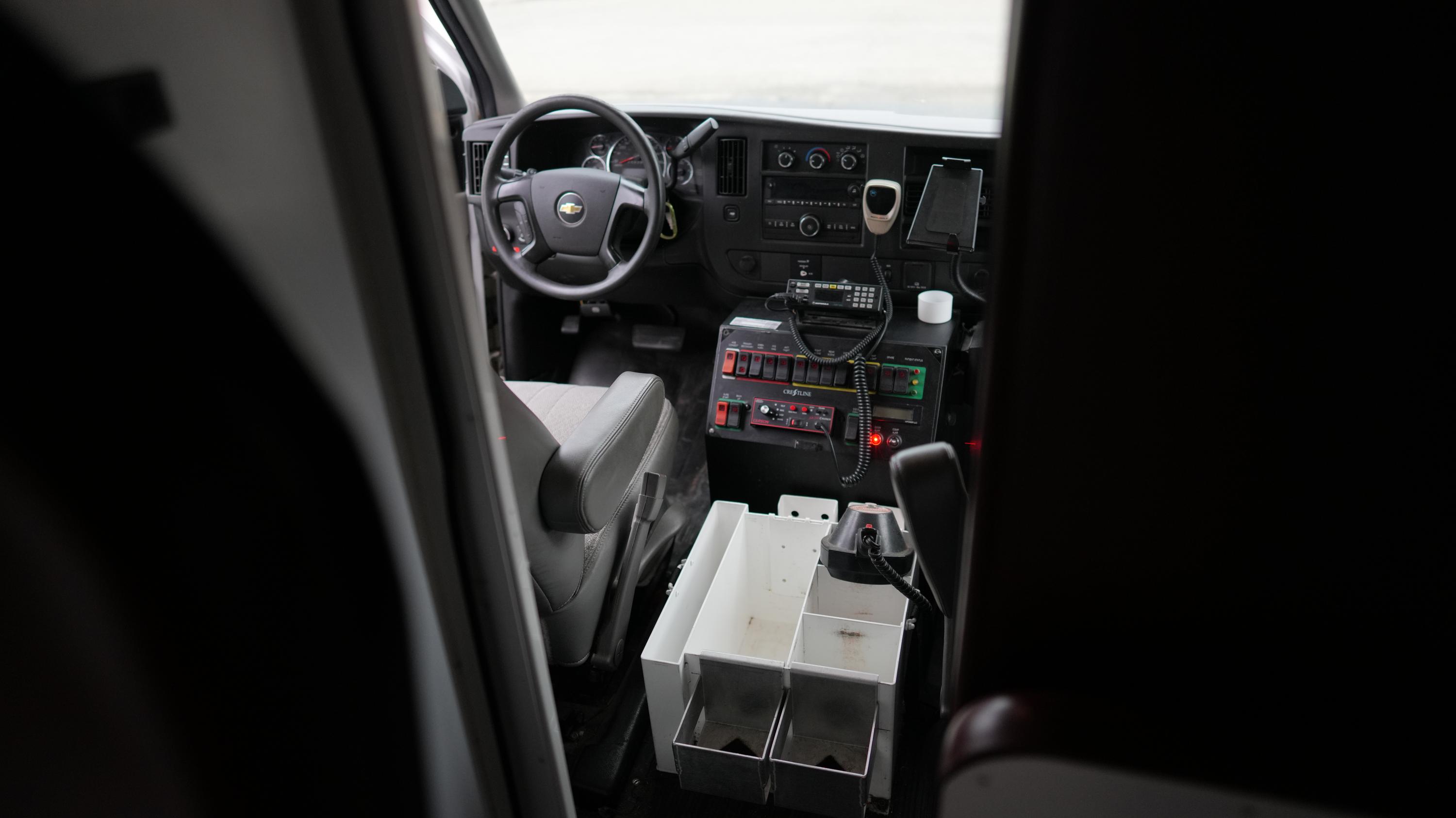 2014 Crestline Chevrolet Type III Ambulance - image 15