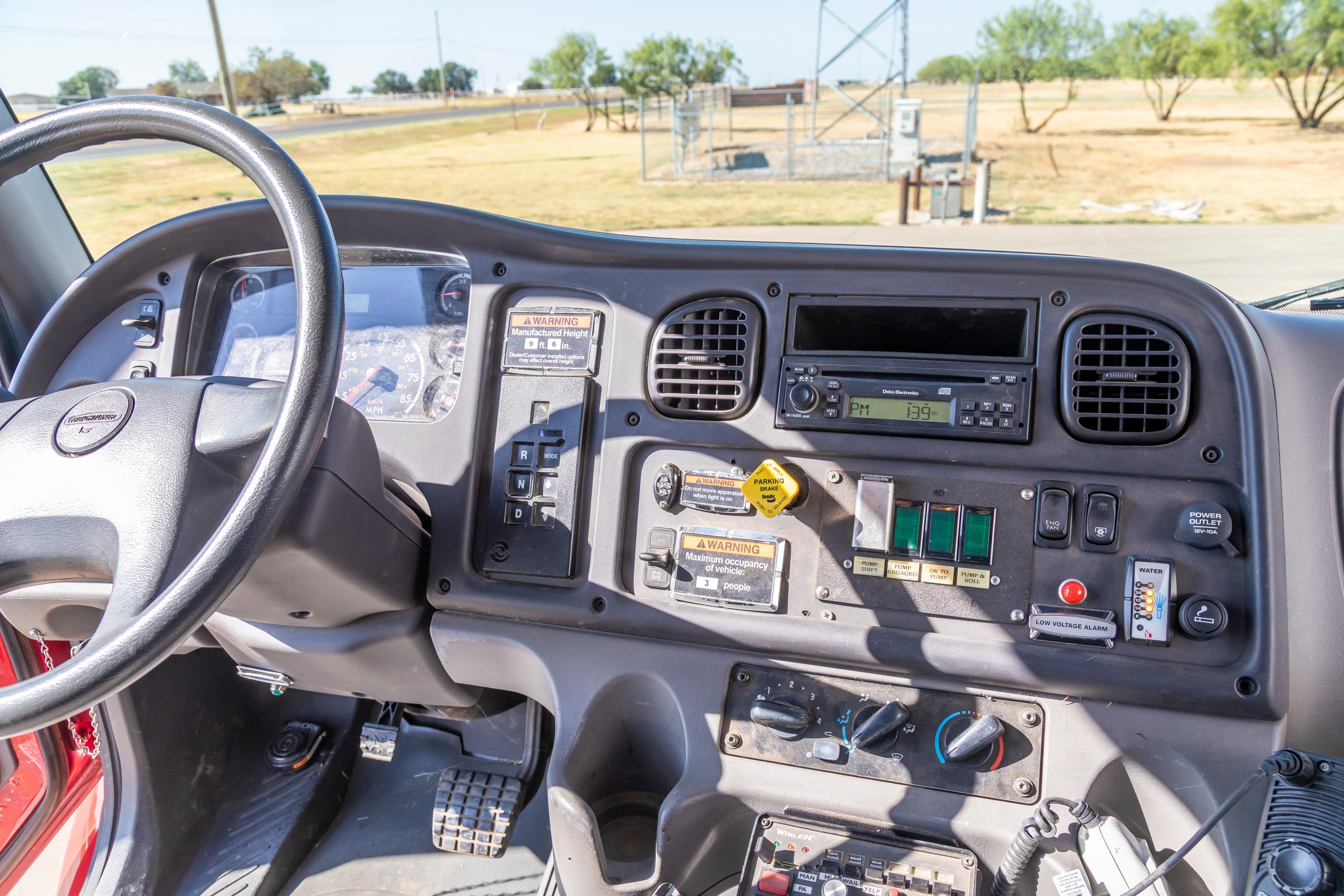 2005 Freightliner Tanker - image 56