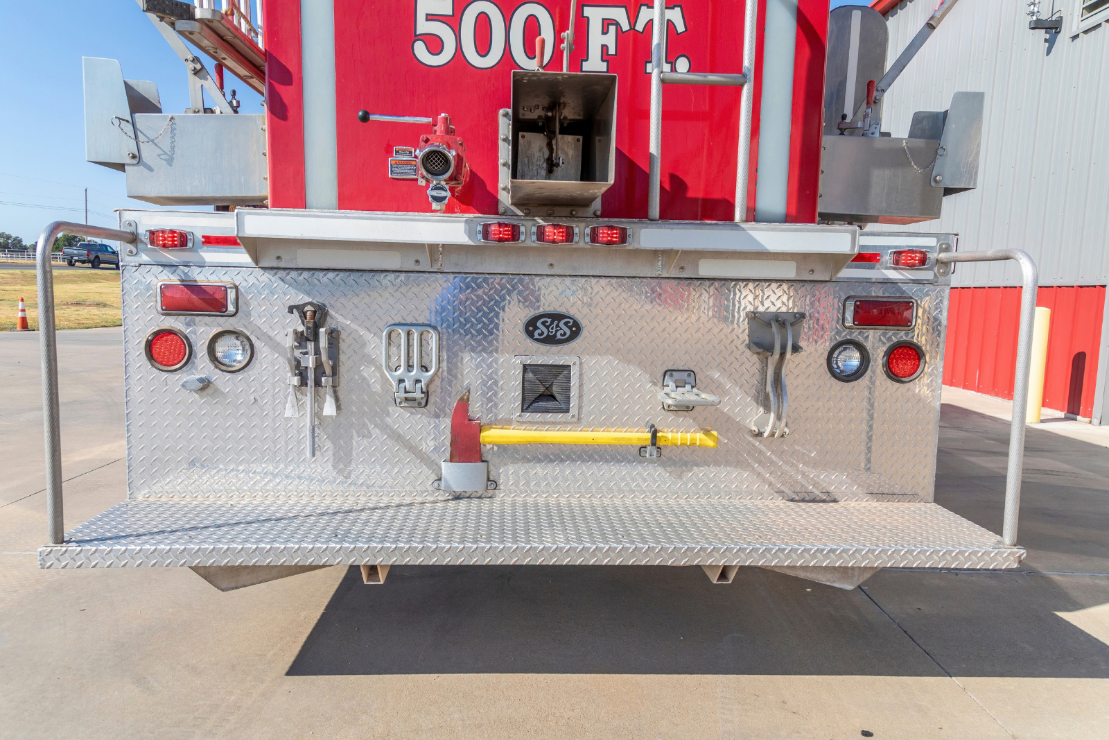 2005 Freightliner Tanker - image 132