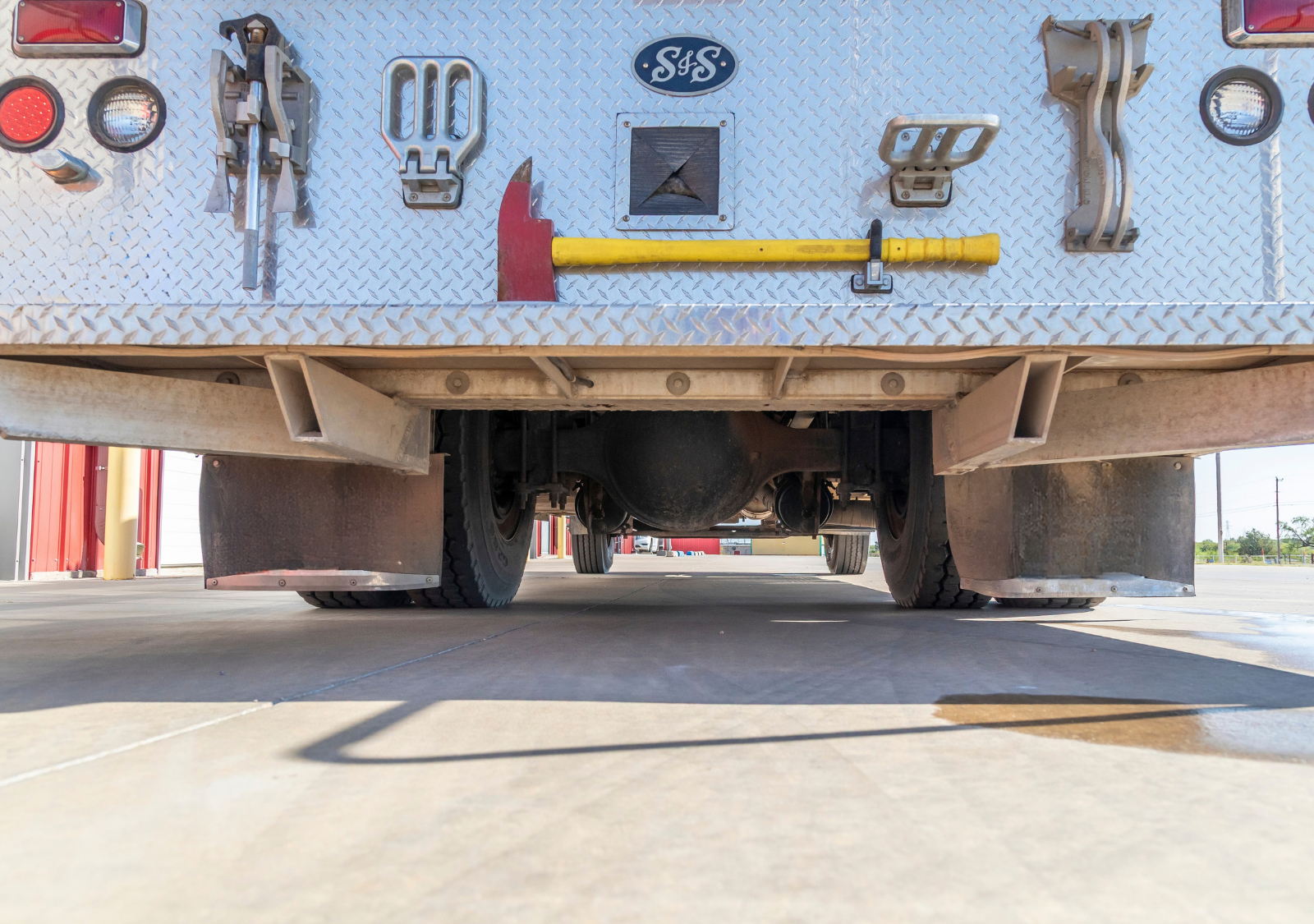 2005 Freightliner Tanker - image 21