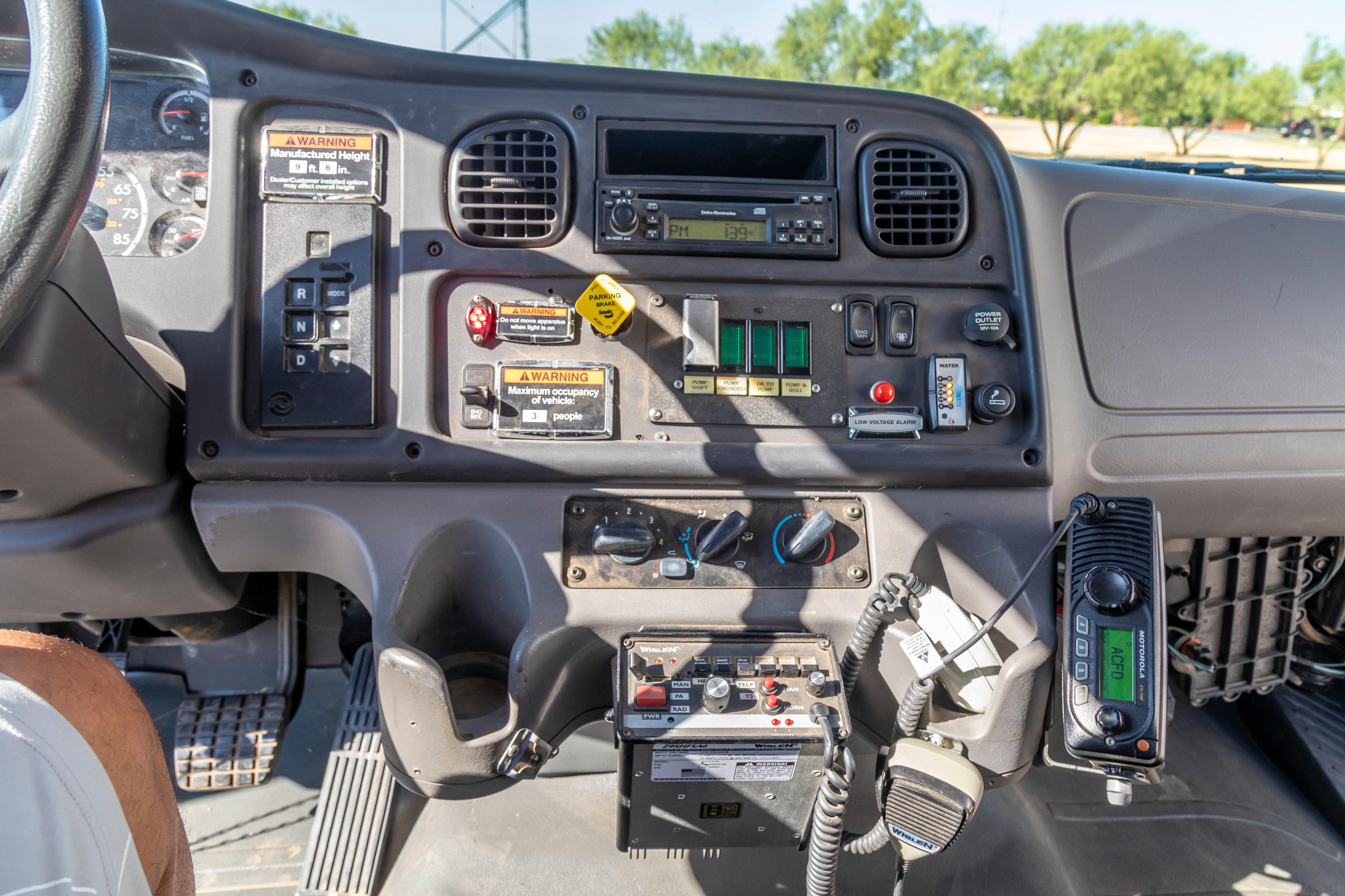 2005 Freightliner Tanker - image 47
