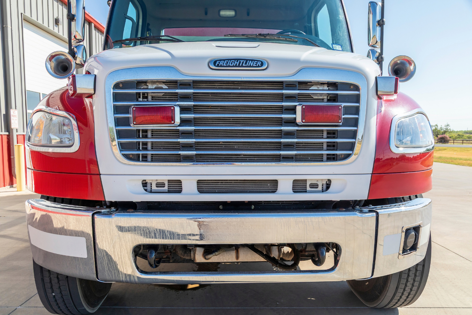 2005 Freightliner Tanker - image 7