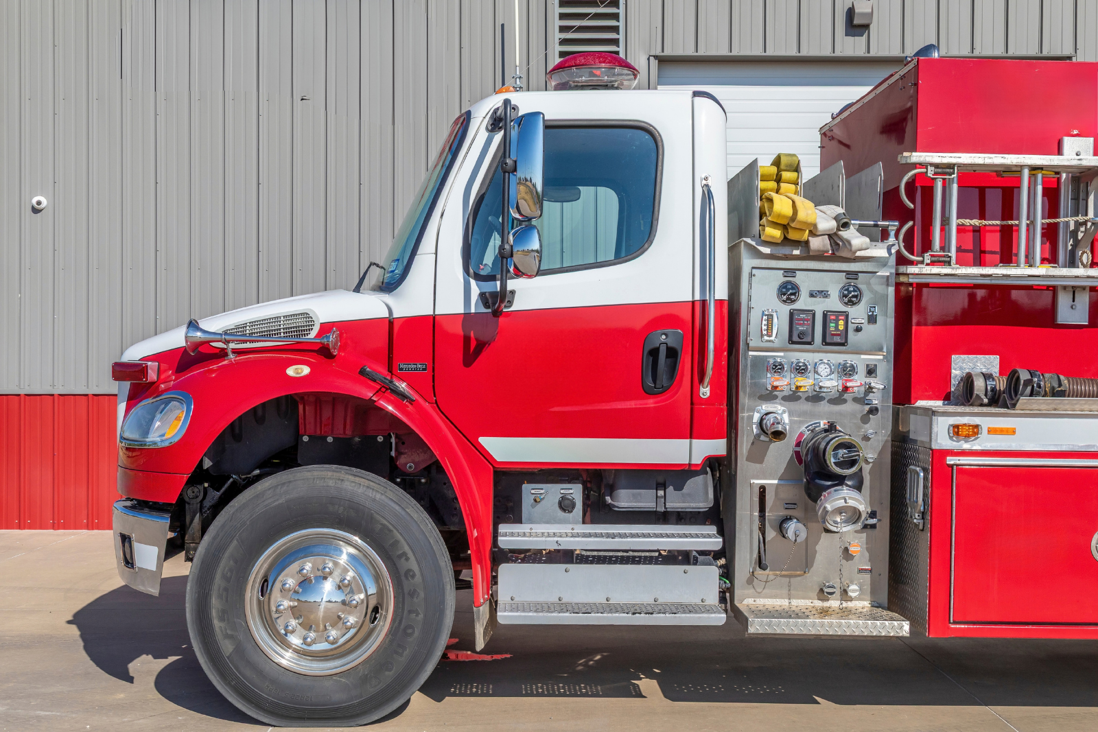 2005 Freightliner Tanker - image 10