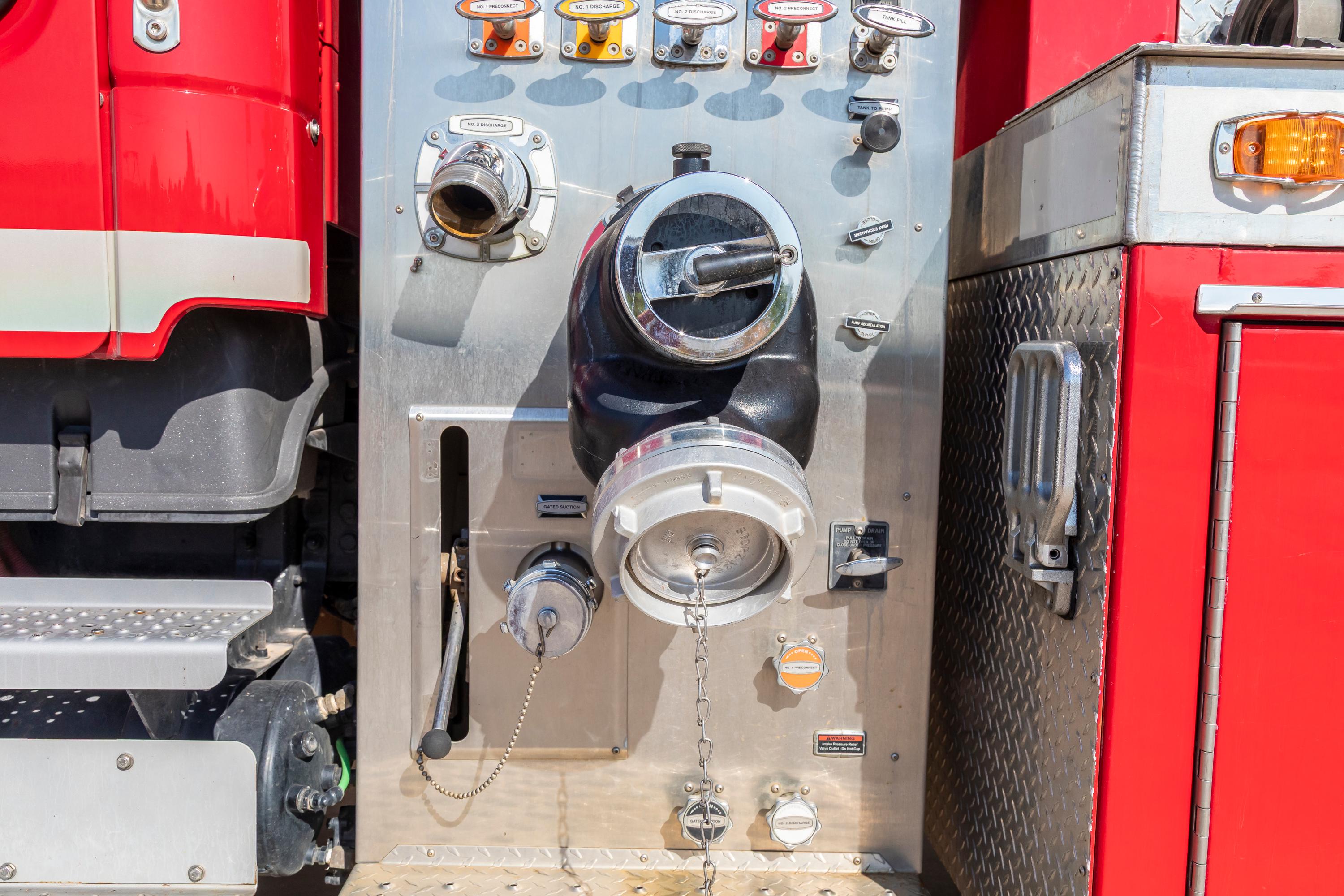 2005 Freightliner Tanker - image 70