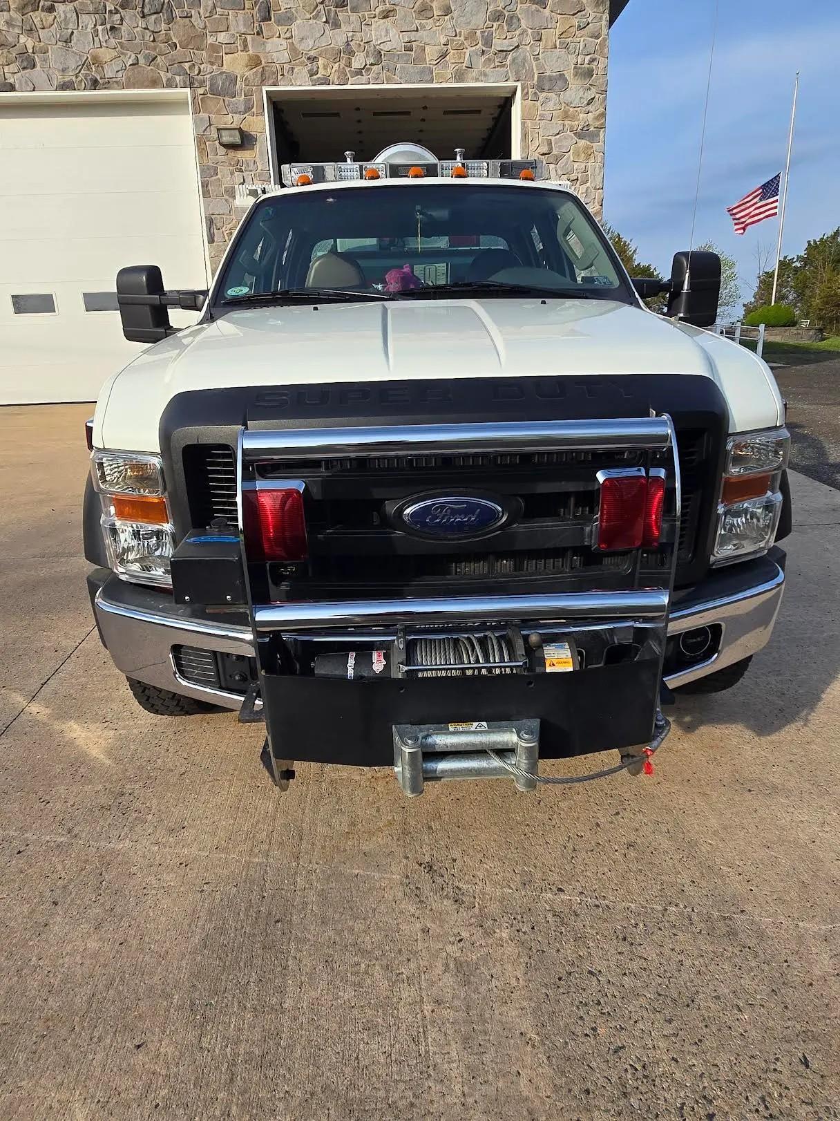 2009 Ford F-550 4x4 Quick Attack - image 2