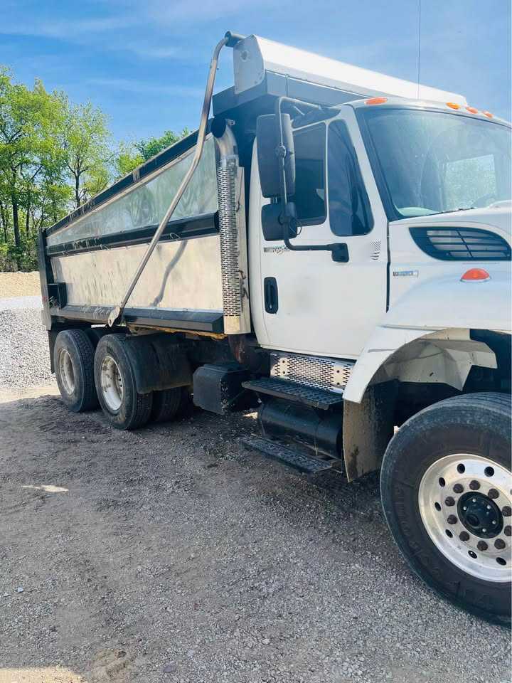 2009 International Dump Truck