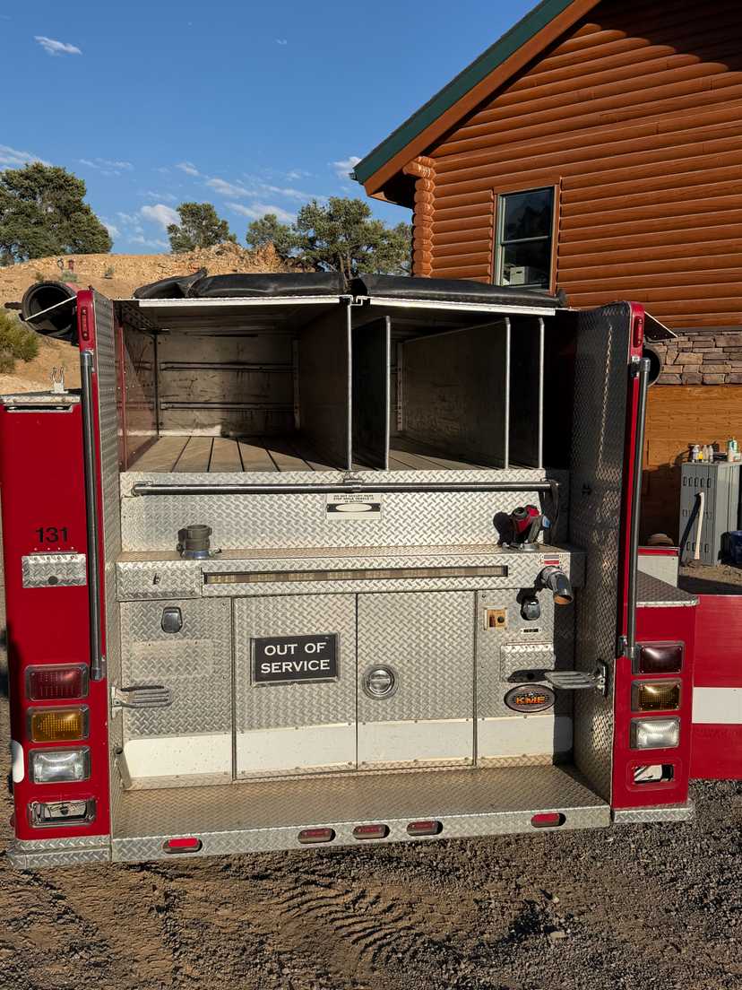 2002 KME Predator Pumper — photo 7
