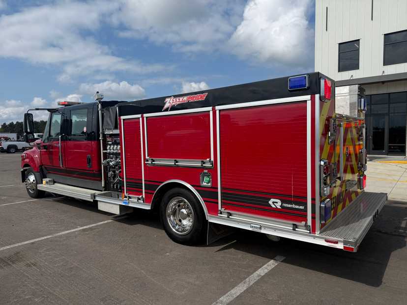 2012 Rosenbauer International Pumper — photo 3