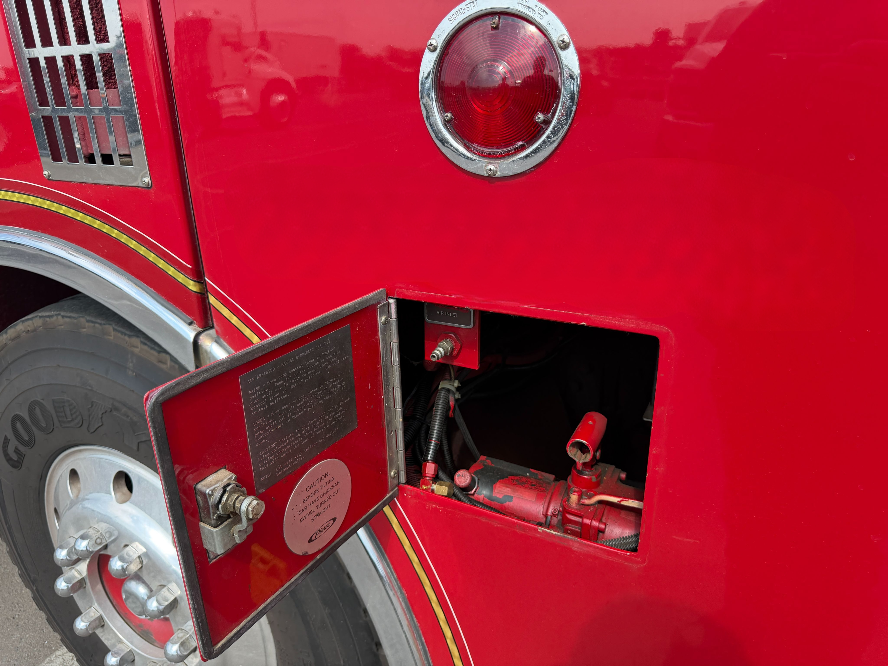 1988 Pierce LANCE Pumper - image 32