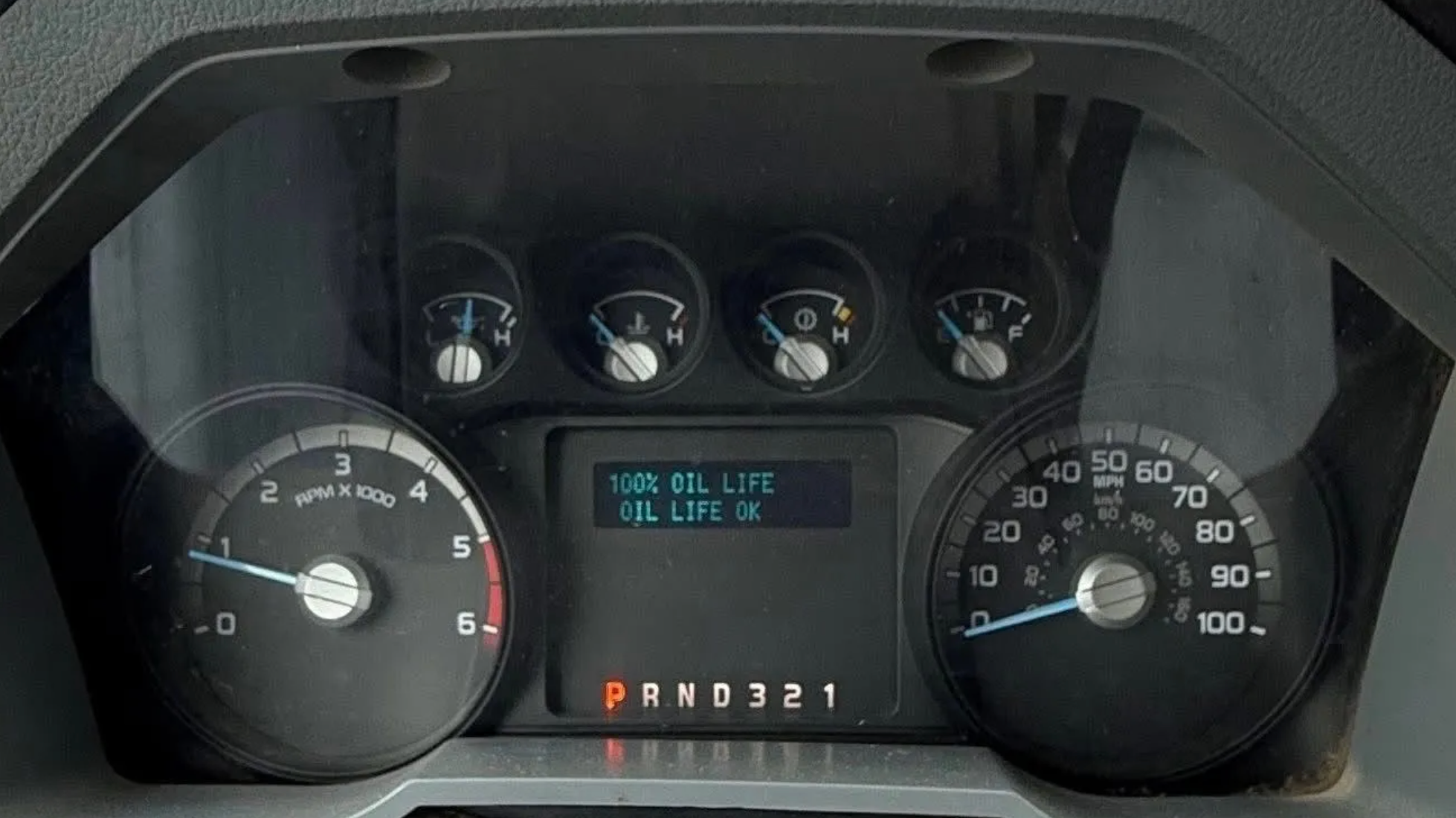 2012 Ford F-550 Utility with Meyer Plow - image 10