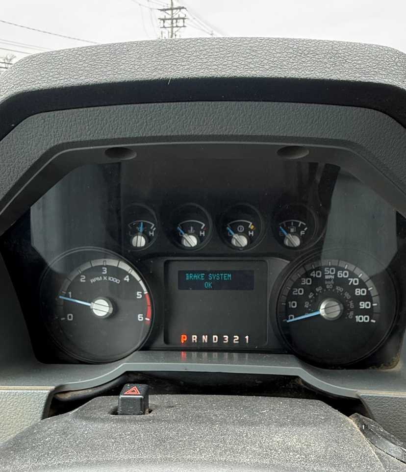 Service Truck — photo 7