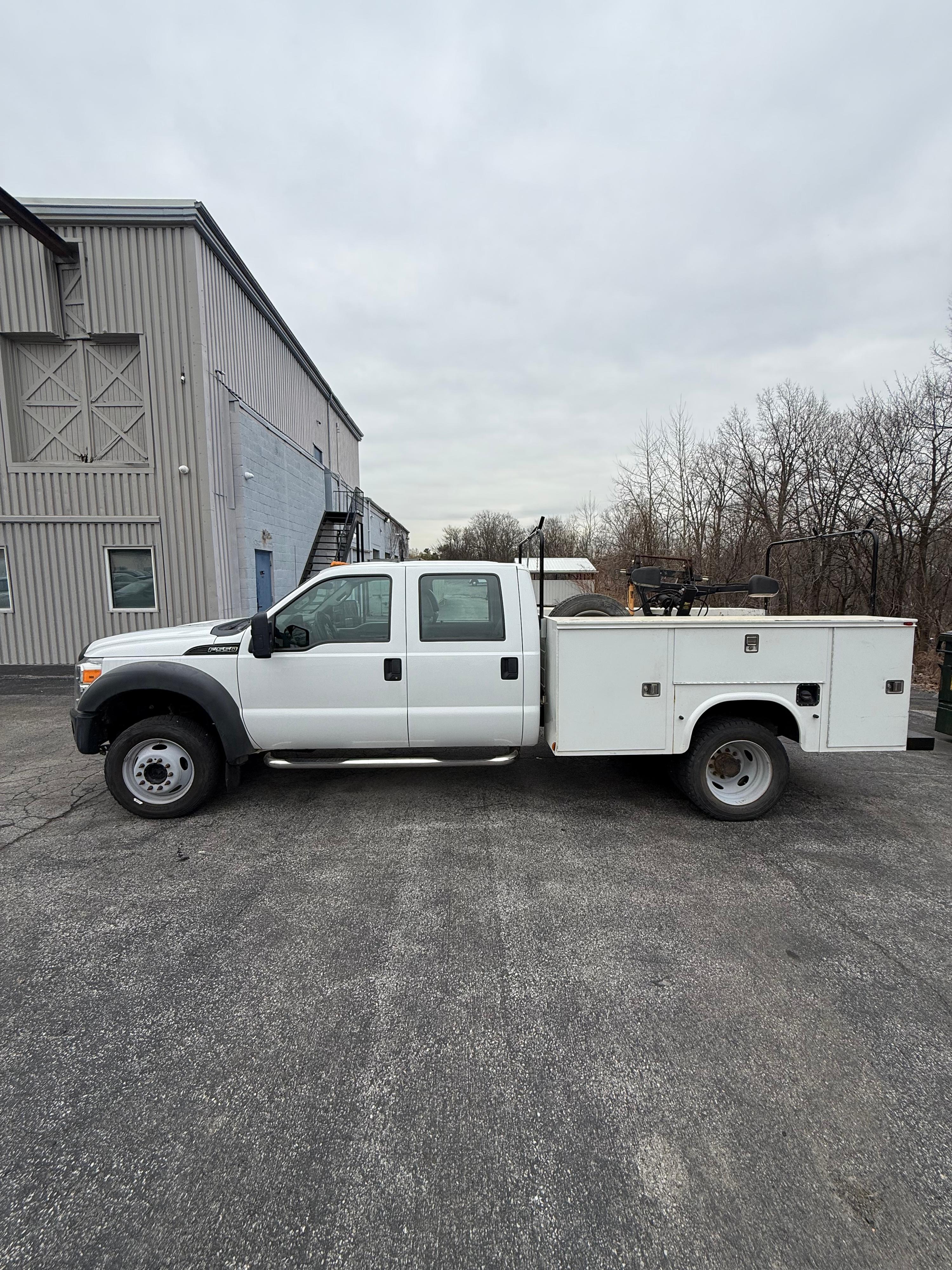 Service Truck - image 11