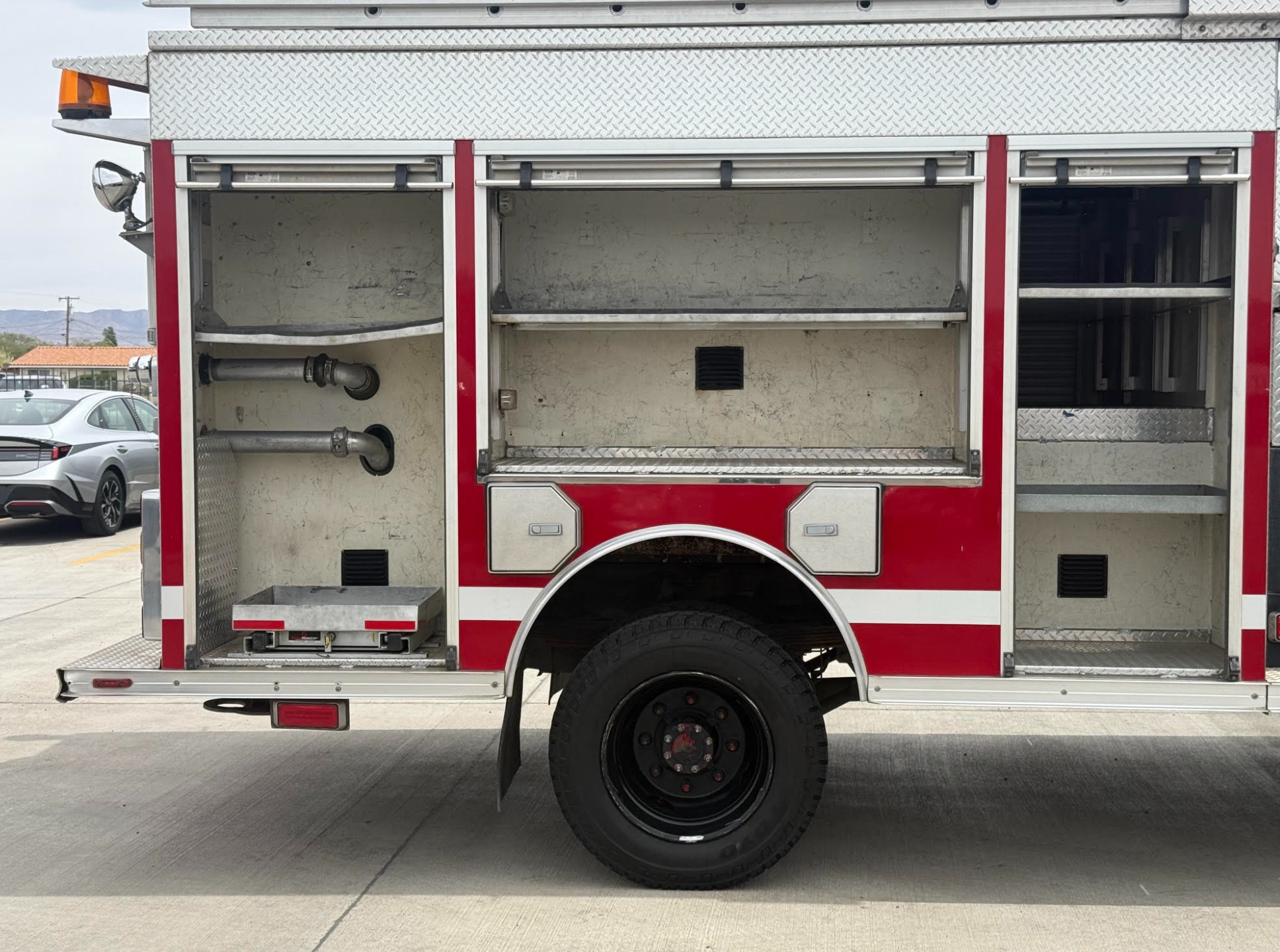 2008 Central States GMC 4x4 Mini Pumper - image 3