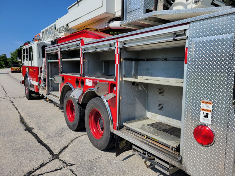 2006 Seagrave Concorde 100' Quint - image 97