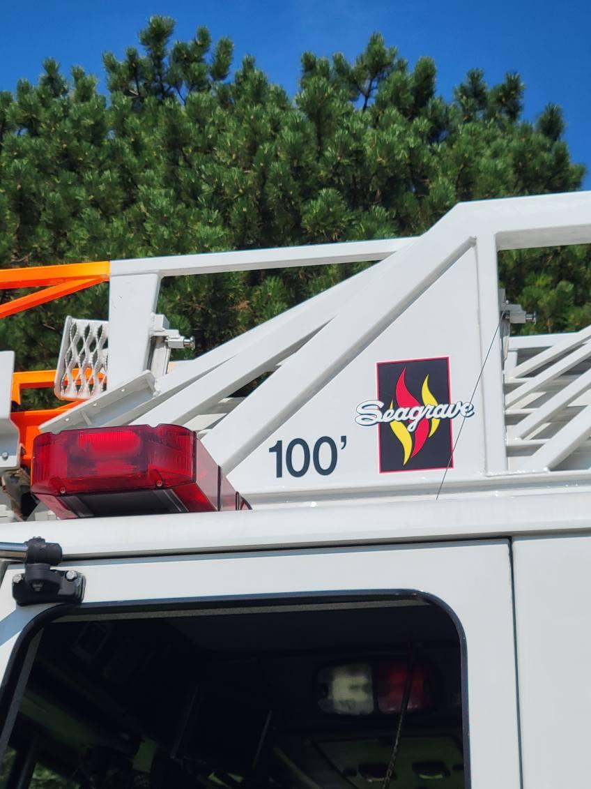 2006 Seagrave Concorde 100' Quint - image 89
