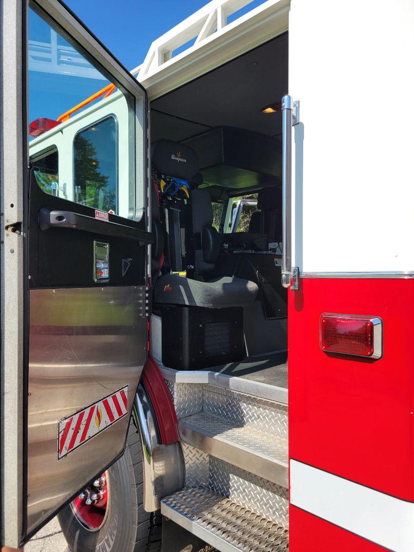 2006 Seagrave Concorde 100' Quint - image 44