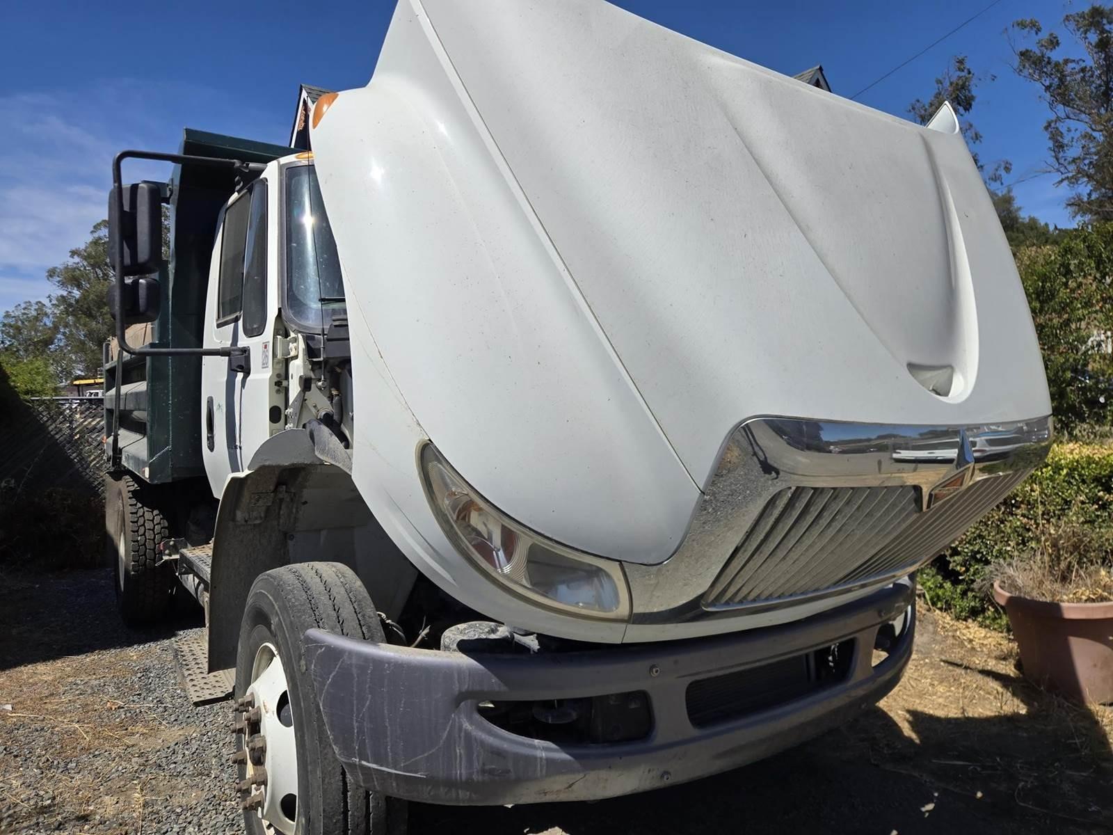 2020 International DuraStar 4300 Dump Truck - image 29
