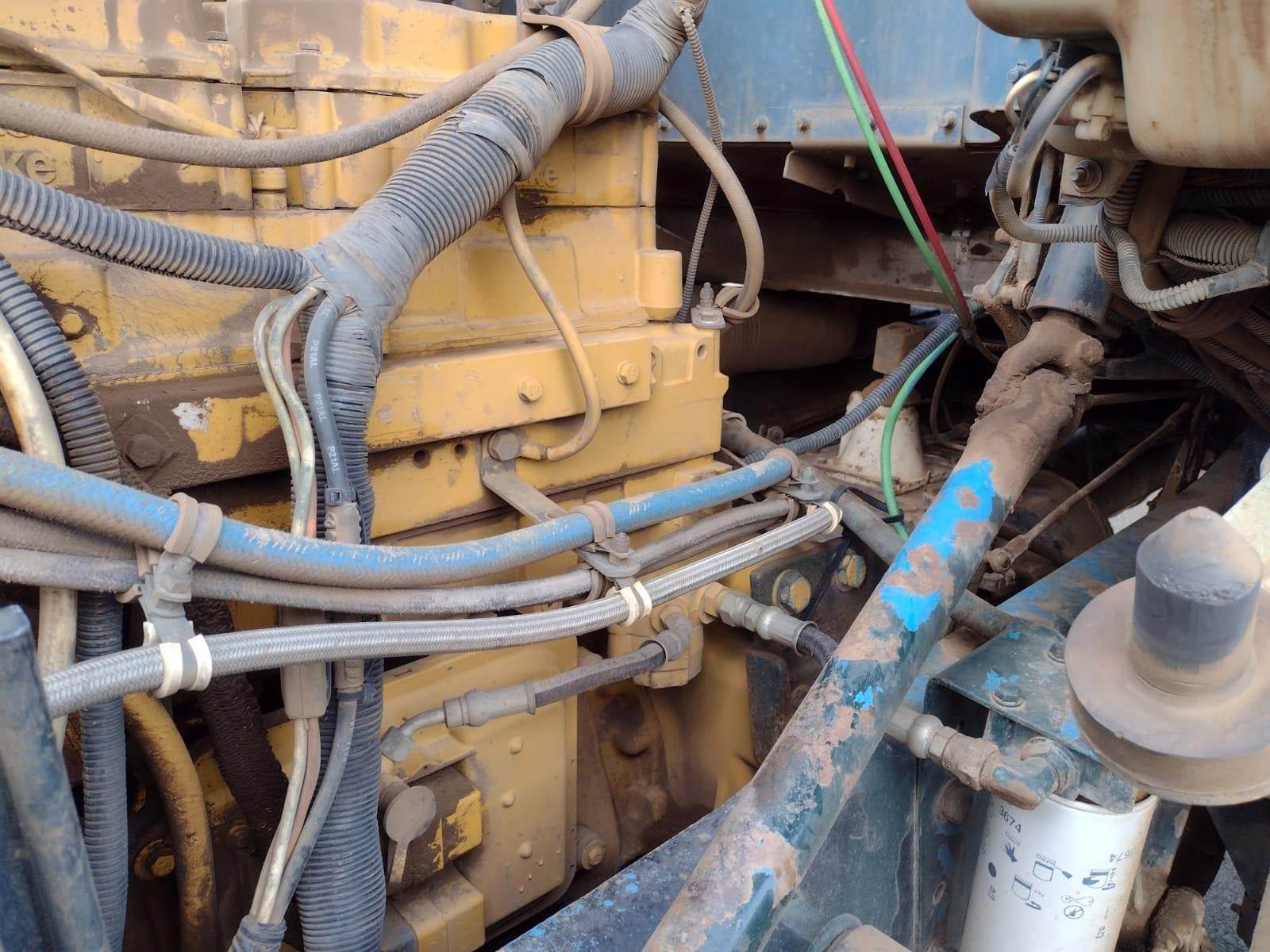 1995 Kenworth T800 Dump Truck - image 20