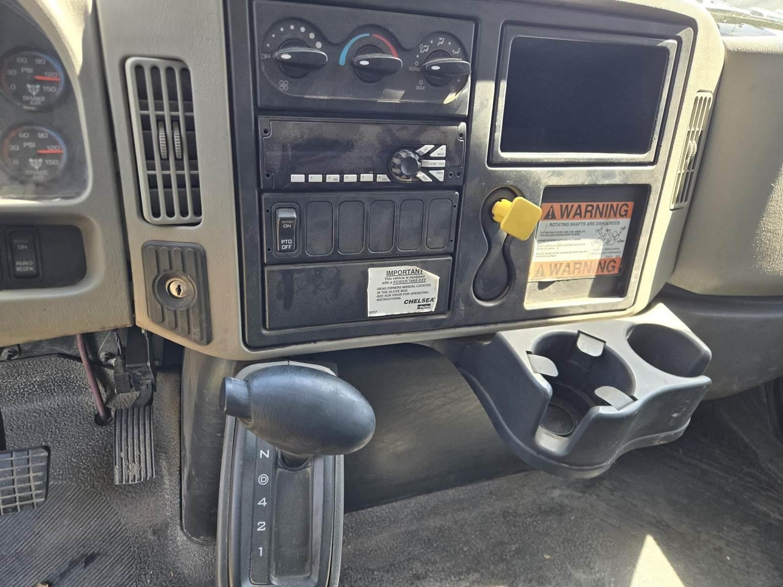 2020 International DuraStar 4300 Dump Truck - image 9