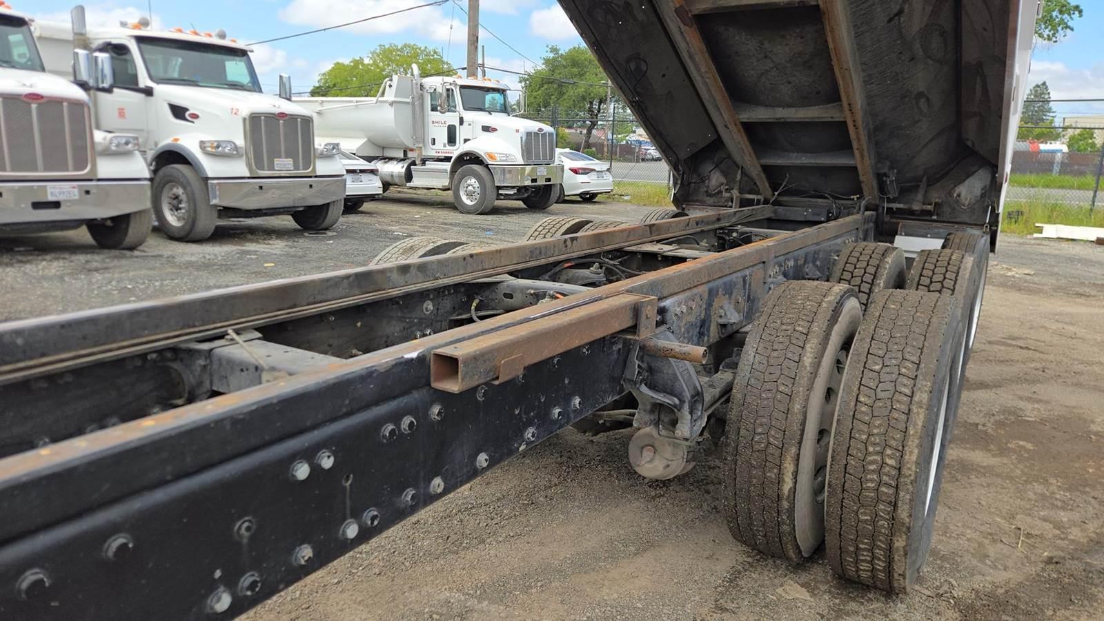 2013 Peterbilt 386 Dump Truck - image 14