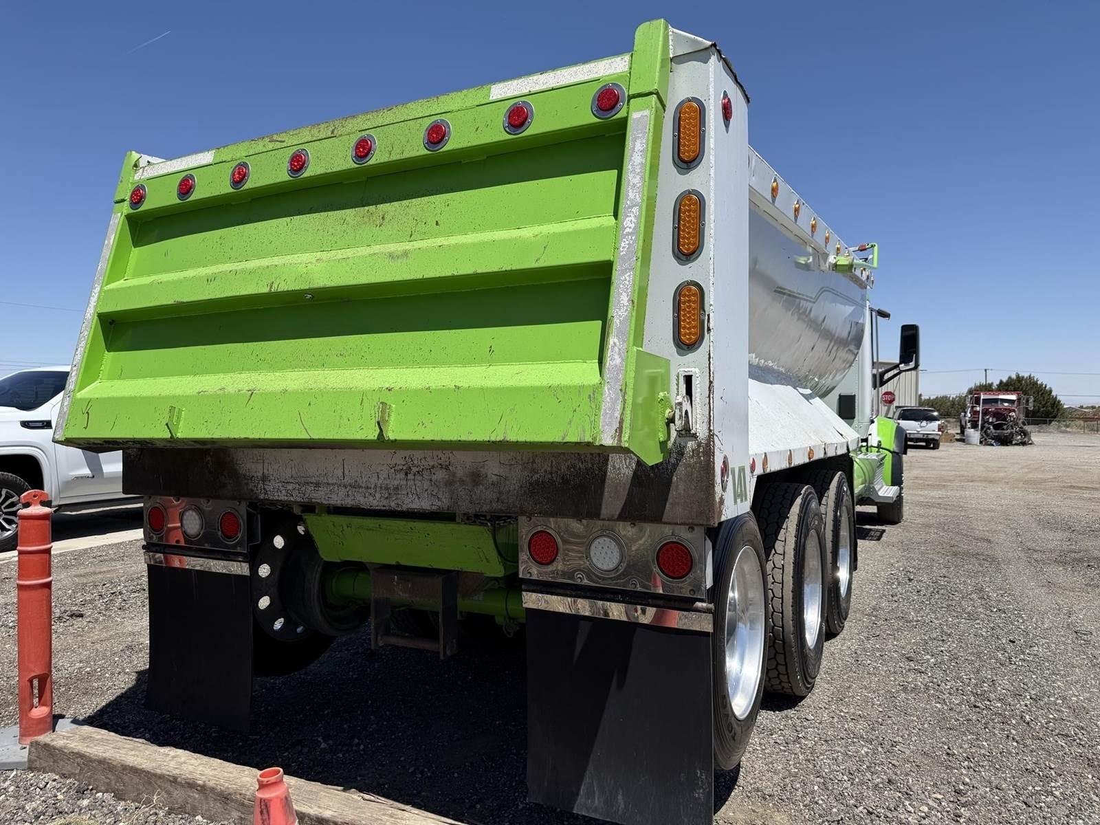 2020 Peterbilt 567 Dump Truck - image 8